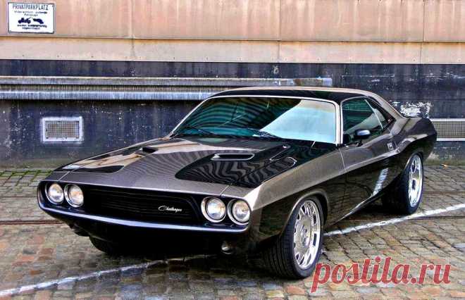 1972 Dodge Challenger Custom