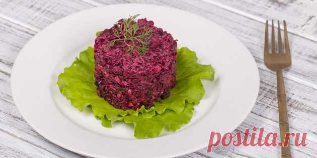 10 классных салатов с солёными огурцами - Лайфхакер