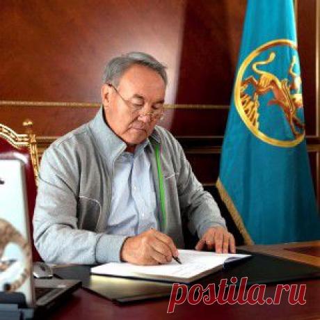 О насущном: Назарбаев констатировал факт мировой войны и режим мобилизации Русского Мира