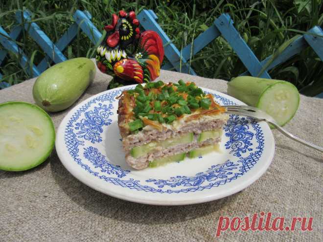 Запеканка с кабачками и мясом. Casseruola con zucchine e carne. Casserole avec des courgettes et de la viande. Casserole with zucchini and meat !