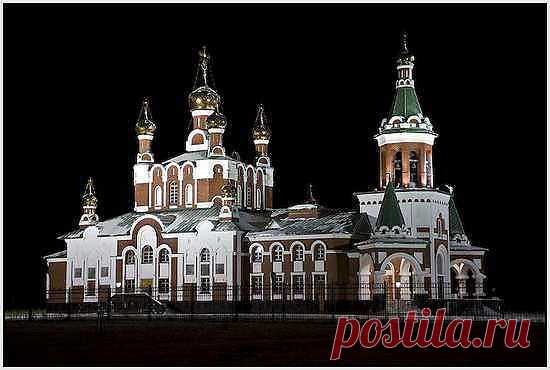 Церковь в Усинске, Республика Коми, Россия