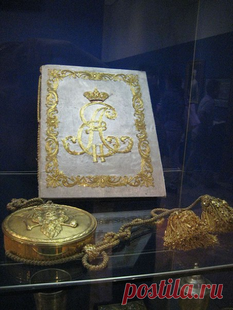 Жалованная грамота Екатерины 2 Г.Г. Орлову на графский титул. Санкт-Петербург, 1 июля 1763 г. Пергамен, чернила, акварель, гуашь, позолота, шелк, серебро, позолота. / История цивилизаций!