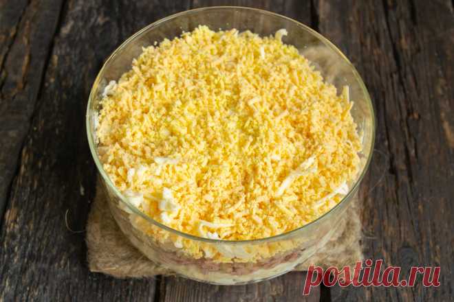 Салат Мимоза с тунцом и сыром — Кулинарные рецепты с фото