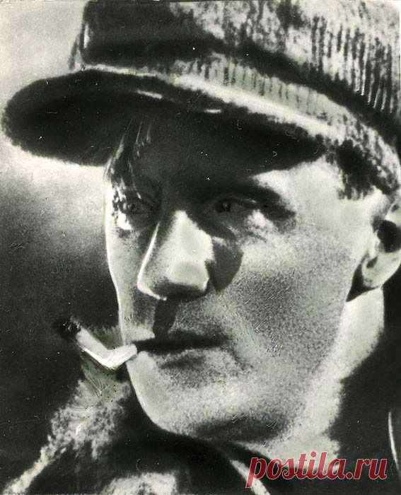 АЛЕКСАНДР ВАСИЛЬЕВ&ДРУЗЬЯ
Lena Lebedeva