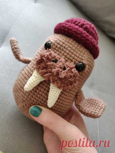 PDF Морж крючком. FREE crochet pattern; Аmigurumi animal patterns. Амигуруми схемы и описания на русском. Вязаные игрушки и поделки своими руками #amimore - морж, тюлень.