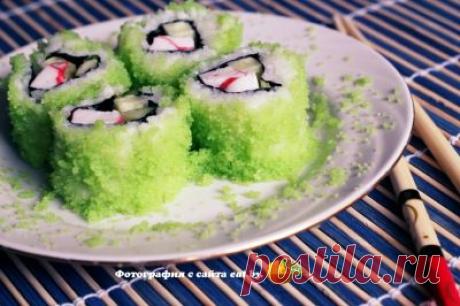 Ролл "Калифорния" с крабовым мясом -  рецепт, фото, как приготовить вкусно, быстро и просто. | eat.by