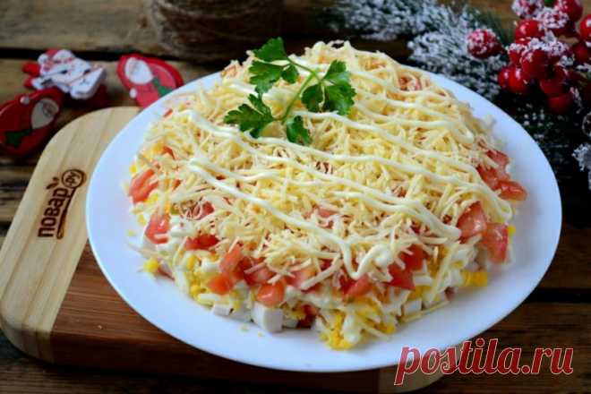 Слоеный салат с крабовыми палочками
