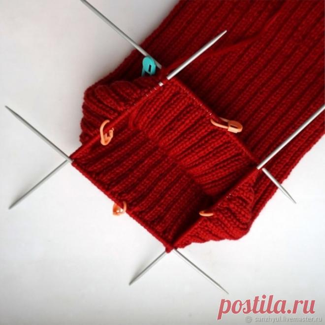 Gum cap with an unusual top head