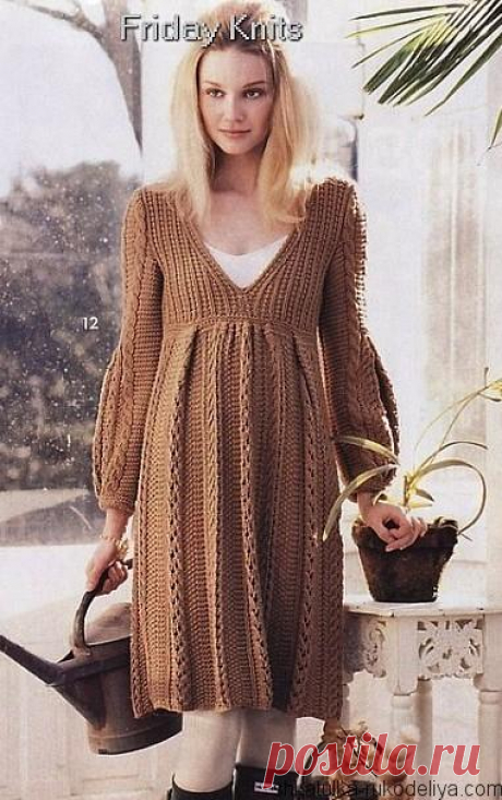 Платье со складками Платье спицами со складками. Модель с завышенной талией для беременных