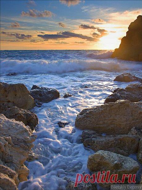 Крым - Морские пейзажи. © 1295085210_1-9.jpg (Изображение JPEG, 450 × 600 пикселов) - Масштабированное (62%)