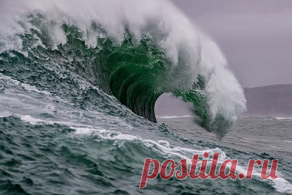 В азиатской стране объявили об угрозе цунами после землетрясения. Европейско-средиземноморский сейсмологический центр объявил об угрозе цунами после землетрясения магнитудой 7,5 на острове Минданао на Филиппинах. Подземные толчки были зафиксированы на глубине в 63 километра. О повреждениях и пострадавших пока не сообщалось, добавляет Reuters.