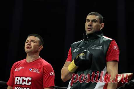 Победа нокаутом. Боксер Евгений Тищенко стал чемпионом мира WBA. Он победил соперника в 6 раунде