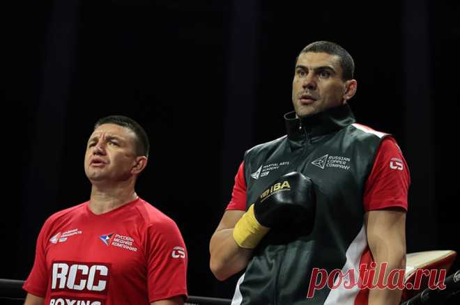 Победа нокаутом. Боксер Евгений Тищенко стал чемпионом мира WBA. Он победил соперника в 6 раунде