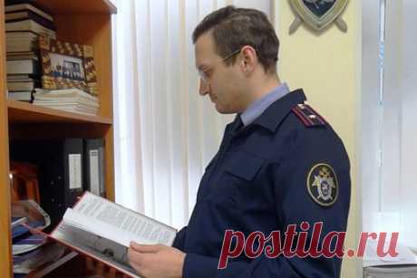 Пьяный россиянин ворвался в дом к соседям и изрезал их ножом. На Урале 58-летний местный житель изрезал 58-летнего соседа и его 64-летнюю жену. В мае пьяный фигурант ворвался в дом знакомых в поселке Кировградского городского округа. Из-за неприязни он напал с ножом на хозяина жилища, а затем на его пожилую супругу. По факту произошедшего возбуждено дело.
