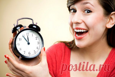 Распорядок дня нашего организма
Вот как выглядит примерный “распорядок дня” нашего организма, ориентируясь на который, вы сможете получить максимальный результат и в работе, и в личных отношениях: