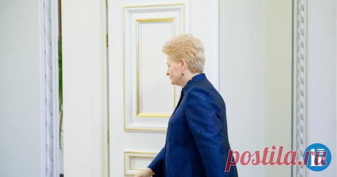 Per valstybės šimtmečio šventę – prezidentės D. Grybauskaitės akibrokštas Akimirksniu pralėkė ilgai laukta valstybės šimtmečio diena, kai Lietuva sužydo geltonai, žaliai, ...