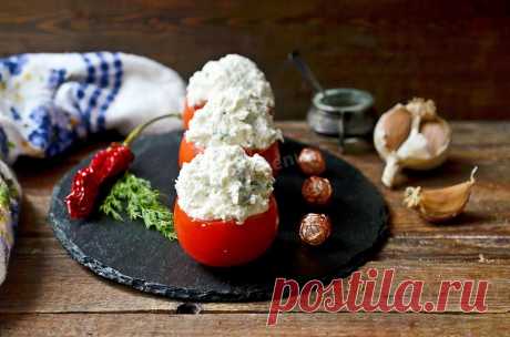 Помидоры фаршированные творогом и чесноком рецепт с фото пошагово - 1000.menu