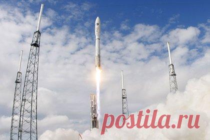 SpaceX наняла на работу 14-летнего подростка. В США 14-летний подросток, обладающий выдающимися интеллектуальными способностями, намерен окончить Инженерную школу и присоединиться к компании SpaceX в качестве инженера-программиста. Он стал известен благодаря своему раннему развитию. В возрасте двух лет он говорил полными предложениями.