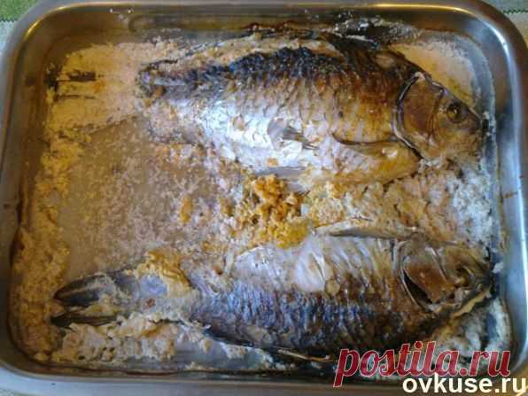 Караси с икрой и луком в сметанном соусе - Простые рецепты Овкусе.ру