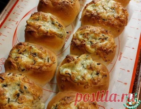 Чесночные булочки с сыром, зеленью – кулинарный рецепт