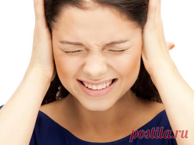 Шум в ушах: народное лечение 
Народная медицина тоже предлагает свои методы борьбы с ушными шумами, но перед использованием народных рецептов, нужно посоветоваться с врачом.

Прежде, чем воспользоваться каким-либо рецептом, в над…