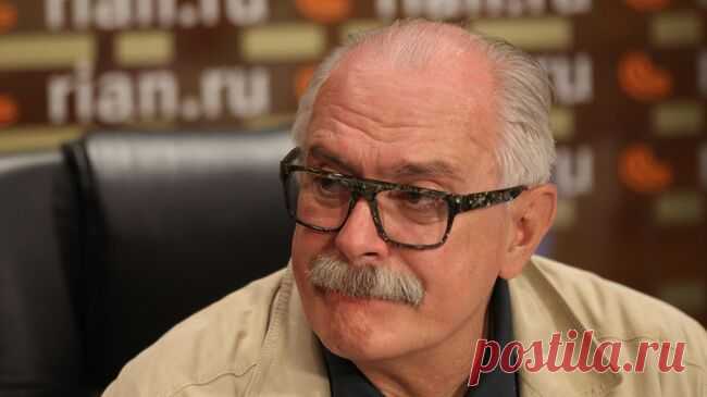 Культура не должна подчиняться "окнам Овертона", заявил Михалков