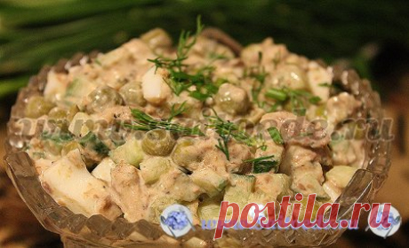 Салат с сайрой, яйцом, зеленым горошком и огурцом - Самые вкусные кулинарные рецепты на Saitoede.ru