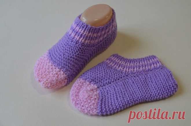 Seamless Two-Needle Knitted Slippers