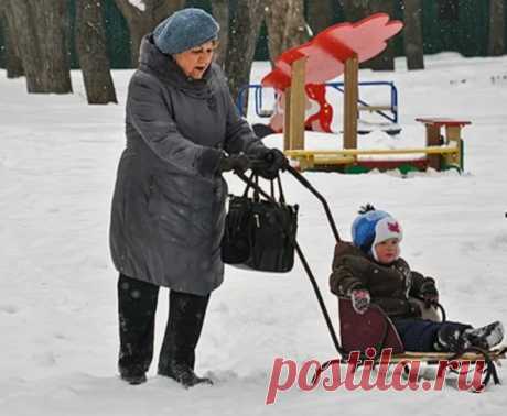 «Тебе же еще пенсию не принесли? Что тогда тебе нужно?»