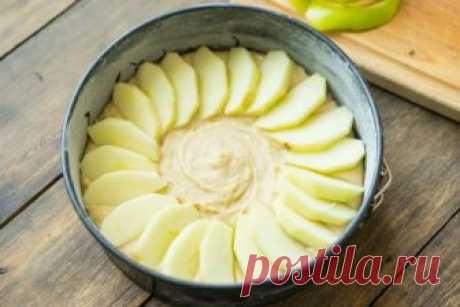 Самый классный яблочный пирог: много яблок и мало теста Вкусный сладкий пирог с яблоками готовится по очень простому рецепту