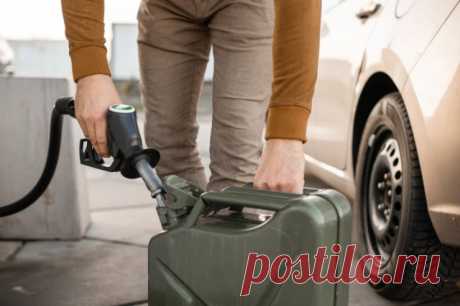 Ралли для барреля. Из-за роста нефтяных цен может подорожать бензин. Мировые цены на нефть превысили 90 долл. за баррель, что в долгосрочной перспективе может быть невыгодно России.