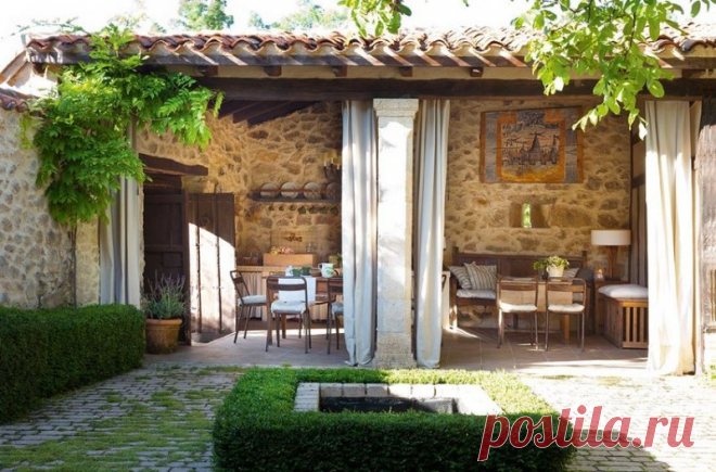 Уютный жилой дом на месте старой школы, Испания / Интерьер / Архимир