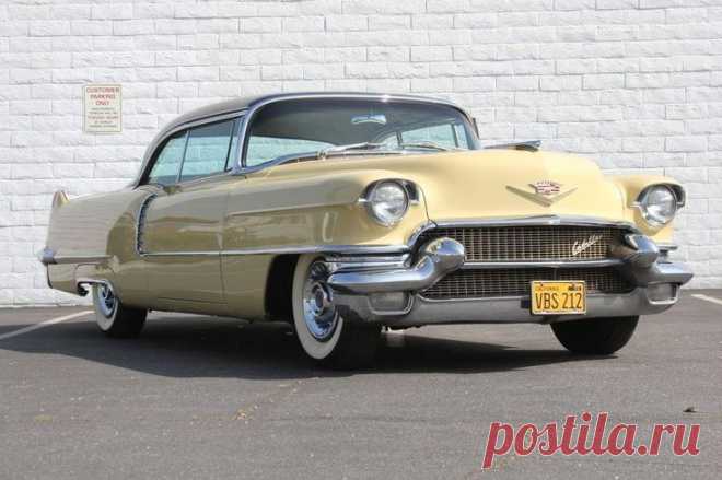 Cadillac DeVille 1956.