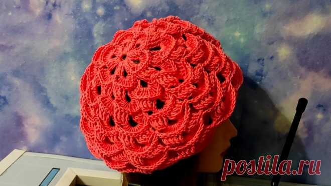 Объёмный, летний берет крючком.