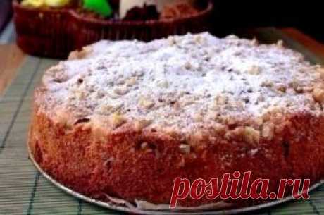 Яблочный пирог с изюмом
