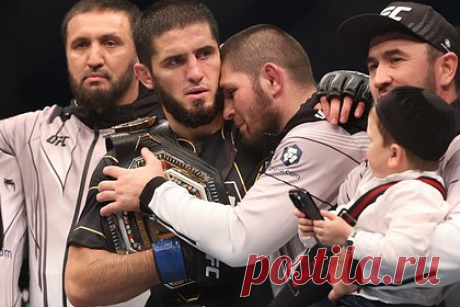Хабиб Нурмагомедов оценил защиту Махачевым титула чемпиона UFC
