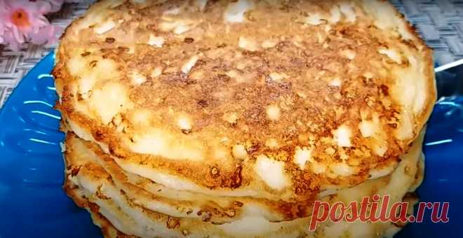 Ленивые хачапури на кефире за 10 минут. Вкусный завтрак на сковороде Если вы очень любите хачапури, но вас страшит столь длительный процесс готовки, предлагаю вам вот такой, простой, но очень вкусный рецепт быстрого блюда на завтрак, обед и ужин. Изюминка рецепта в том, что мы будем использовать кефир и молоко, что и делает тесто очень вкусным и мягким. Для приготовления вам потребуются такие ингредиенты: кефир, 350 […]