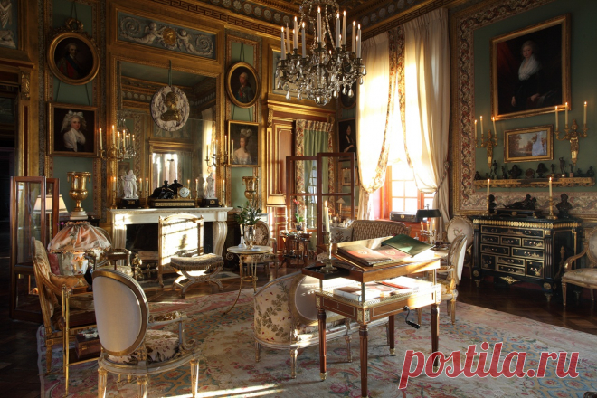 Дворцы Франции: Шато дю Шамп де Батай (Chateau du Champs de Bataille).