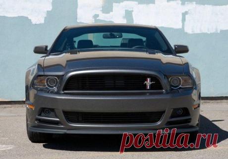 2013 Ford Mustang GT Premium / Только машины