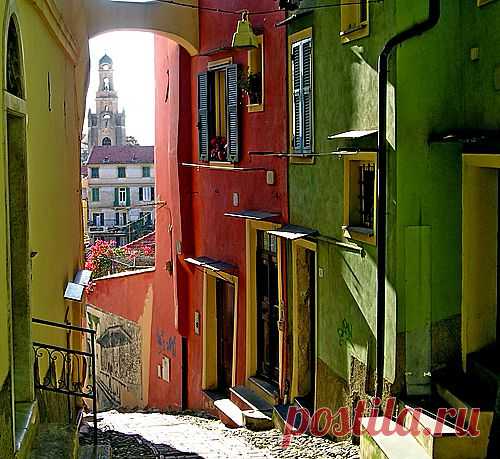 THE BEST TRAVEL PHOTOS | San Remo, Italy