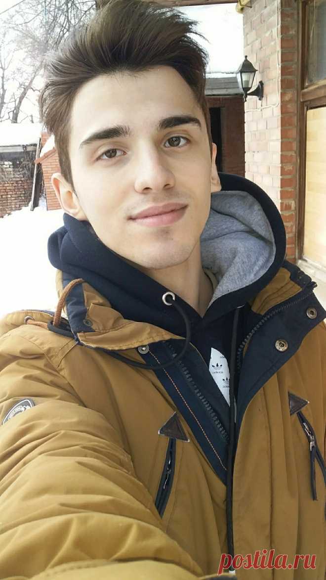 Slava Volk Певец