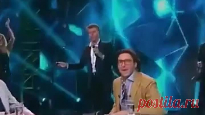 Светлая, тёплая песня! Песня нашей молодости, какая красота!
