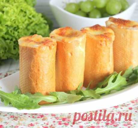 ХЛЕБНЫЕ БОЧОНКИ С КУРИЦЕЙ И ГРИБАМИ