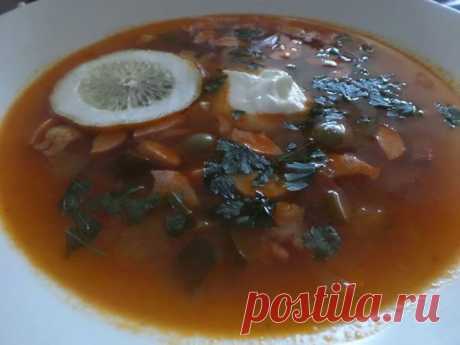 Солянка (селянка) мясная сборная