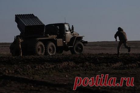 Подоляк рассказал о стагнации украинских войск на фронте. Вооруженные силы Украины (ВСУ) в настоящее время находятся в стагнации на передовой. Об этом заявил советник главы офиса президента Украины Михаил Подоляк в эфире Радио NV: «Мы находимся в стагнации, необходимо прорабатывать сценарии, что нам нужно делать с точки зрения войны как таковой».