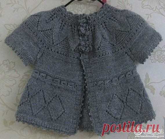 Нежный кардиган для девочки, вяжем спицами