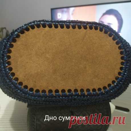 Летние аксессуары: сумка из раффии и мои шляпки.