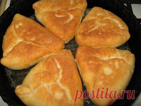 Как приготовить вкусные домашние беляши с мясом?