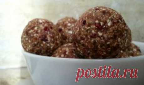 10 рецептов энергетических шариков, которые полезнее и вкуснее конфет