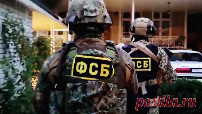 Жителя Красноярского края заподозрили в шпионаже в пользу Украины. Федеральная служба безопасности России арестовала жителя Дивногорска Красноярского края по подозрению в передаче Службе безопасности Украины информации о месторасположении российских воинских частей и объектов энергетической ...